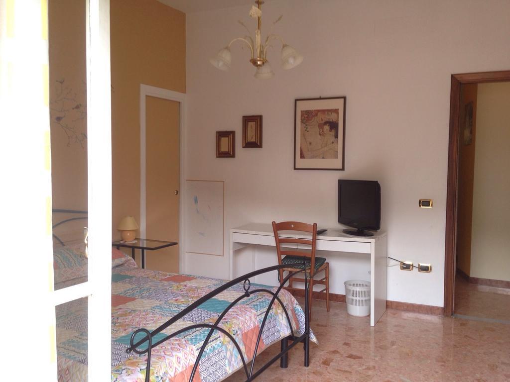 Chiavi Antiche B&B Salerno Buitenkant foto